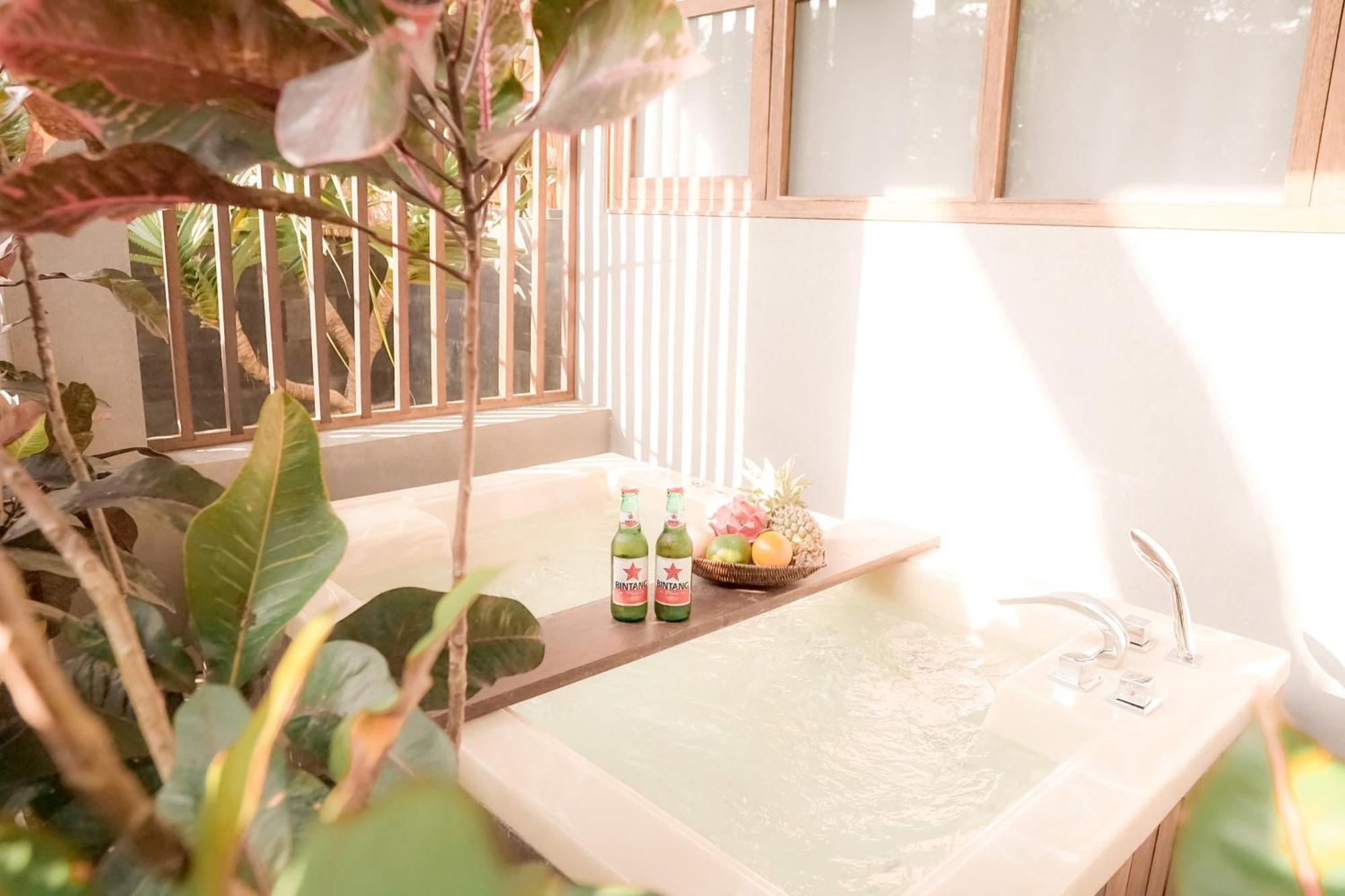 Elysian Villa Kuta  ภายนอก รูปภาพ